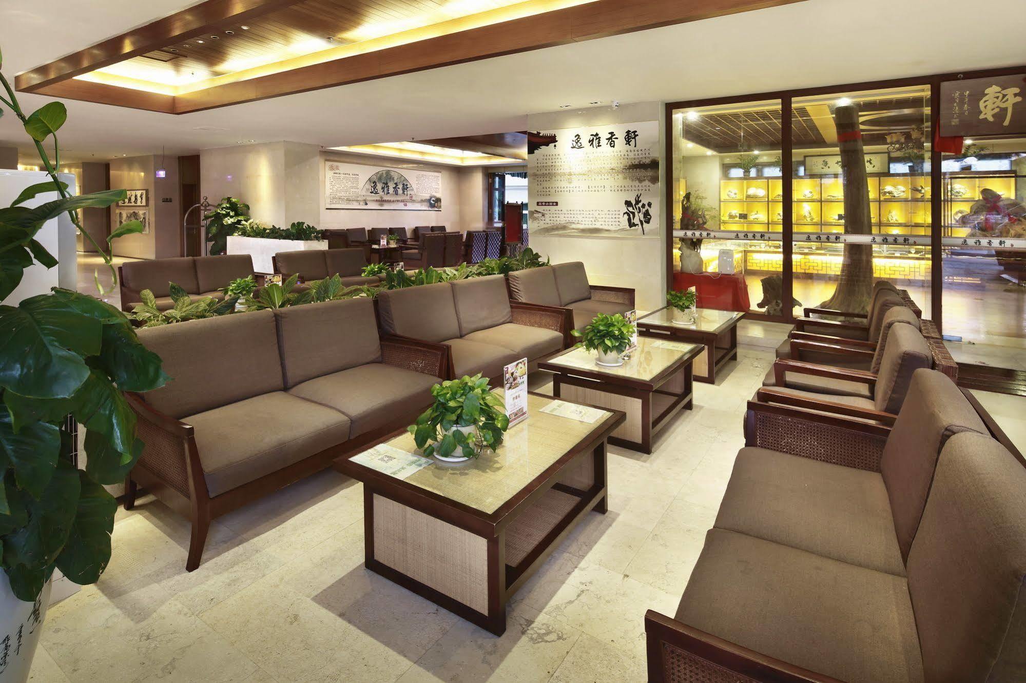 Gentle Grown Sanya Seashore Hotel Экстерьер фото