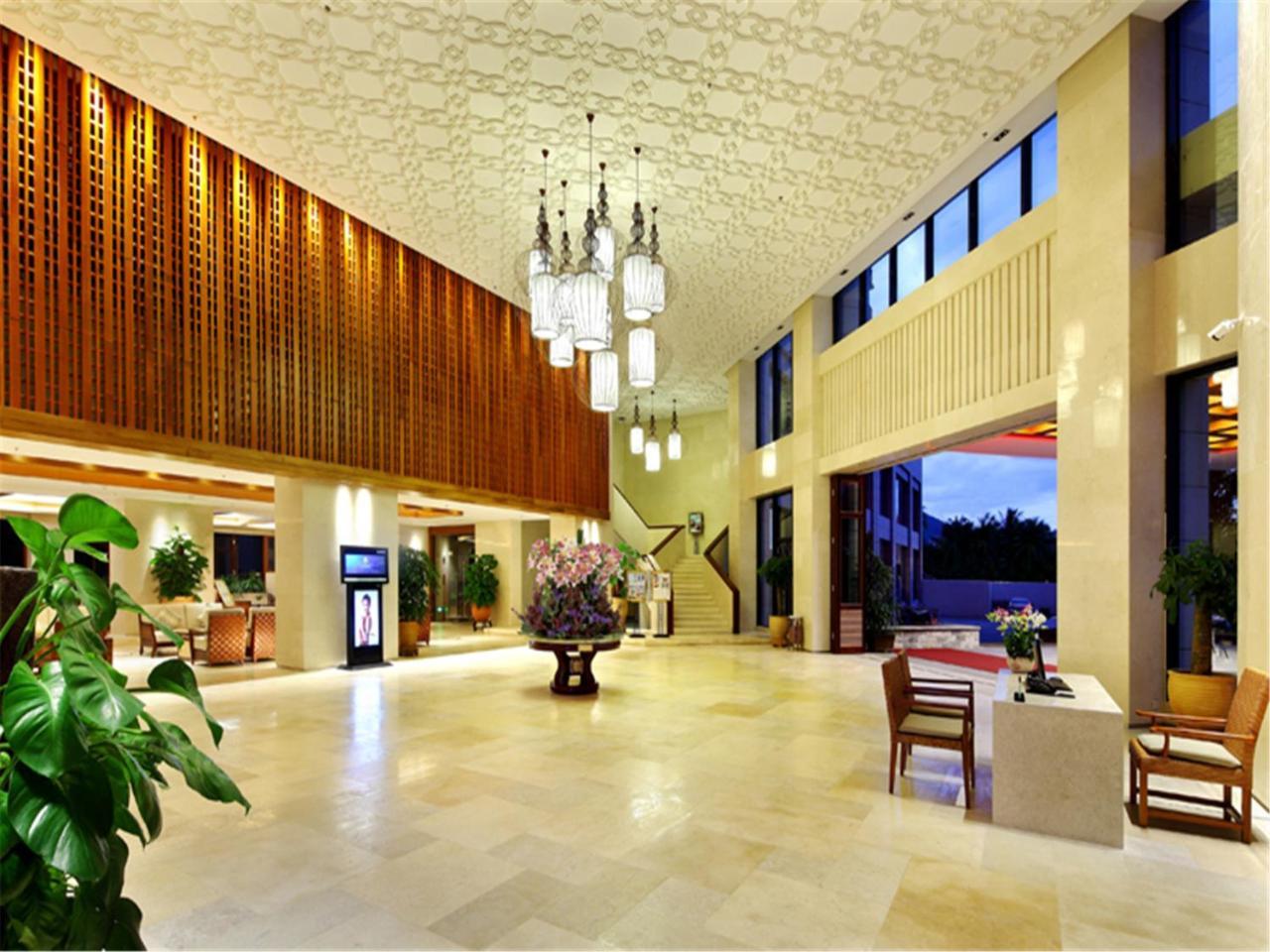Gentle Grown Sanya Seashore Hotel Экстерьер фото