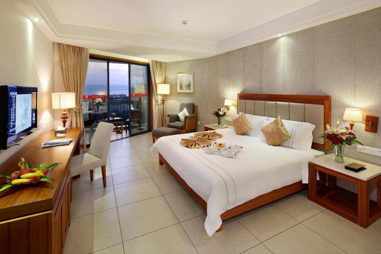 Gentle Grown Sanya Seashore Hotel Экстерьер фото
